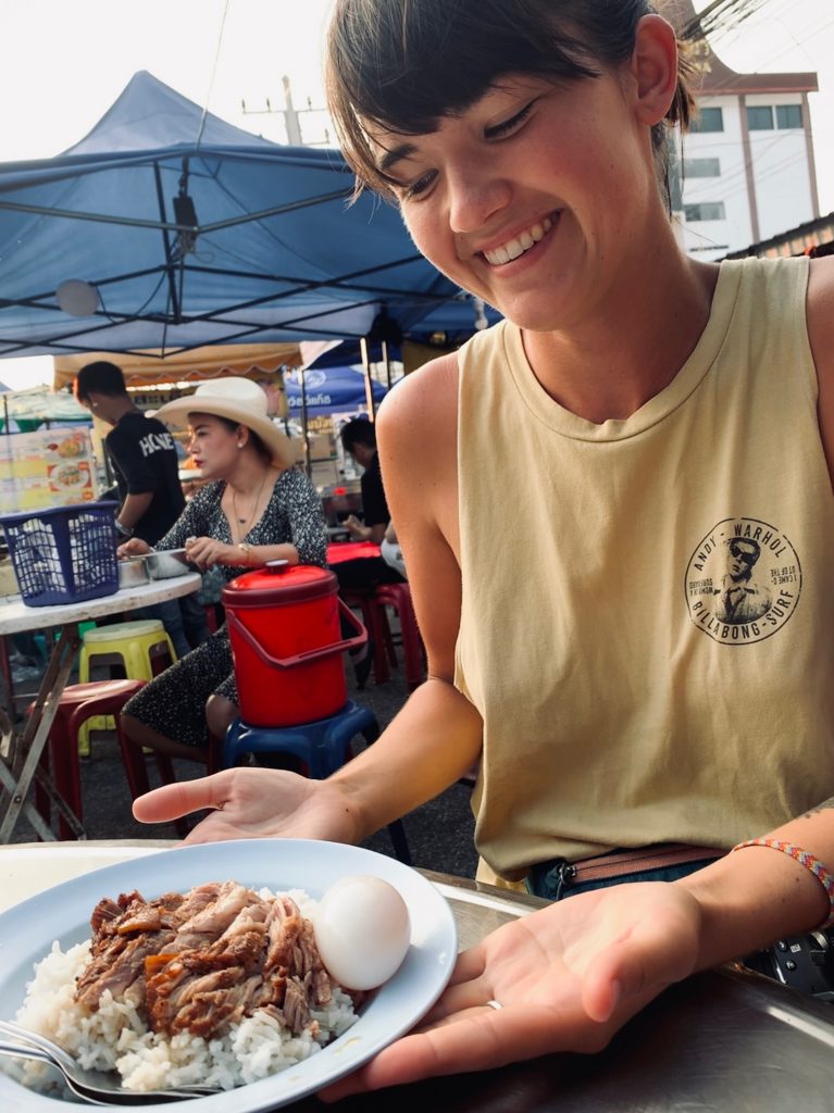 Thailand street foods you cannot miss pork lady 