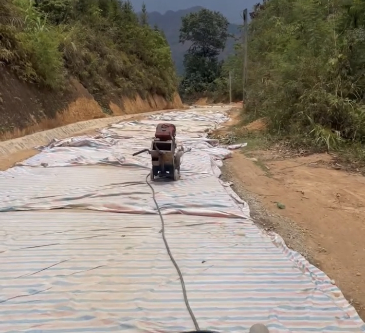construction on a dirt road in vietnam