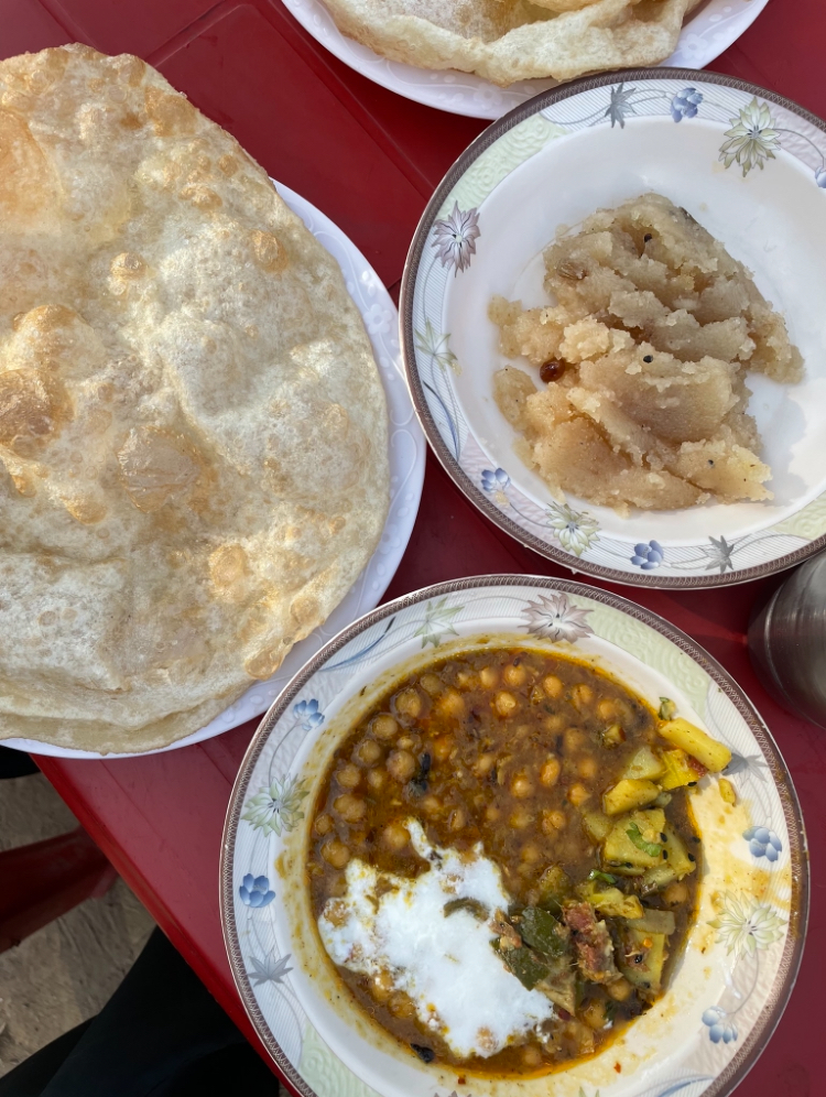 Traditional pakistani breakfast 