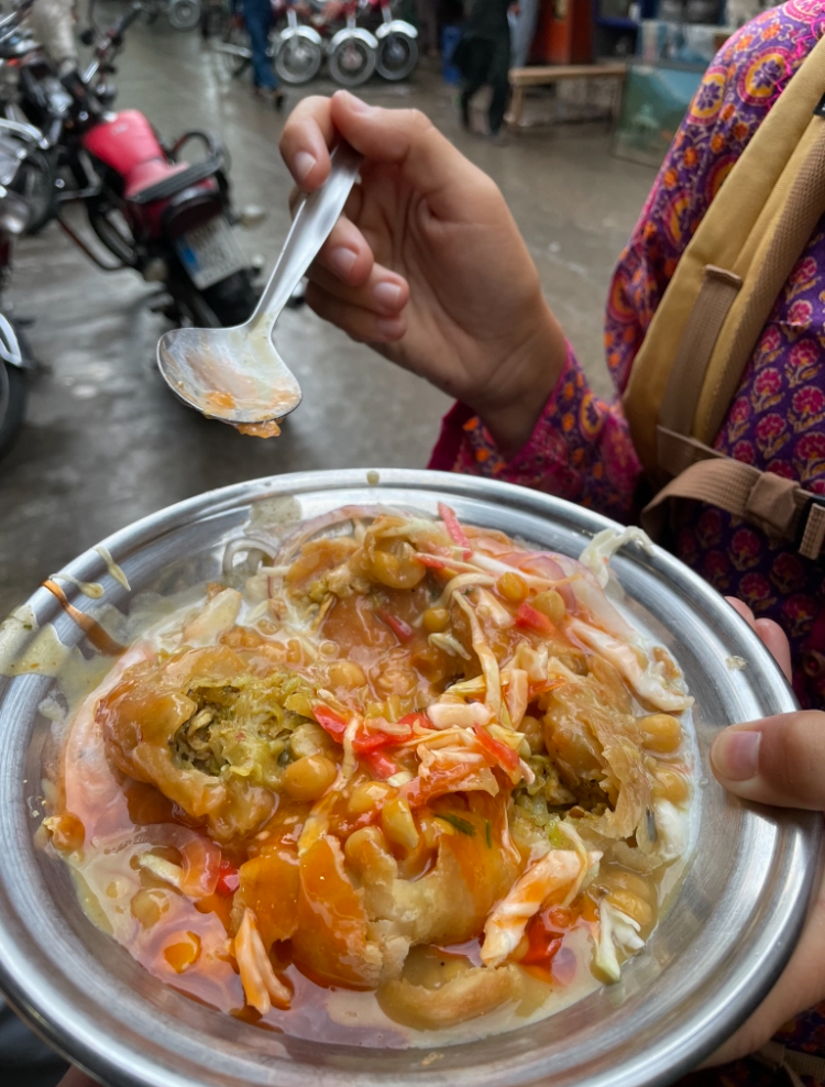 A delicious pakistani street eat. 