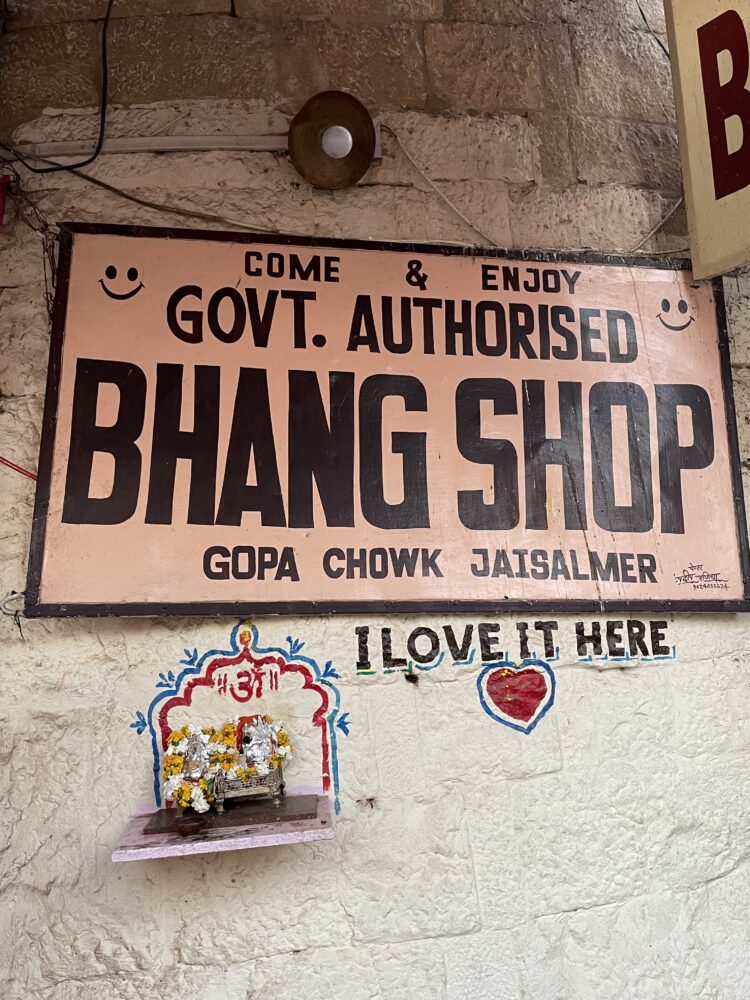 bhang lassi sign