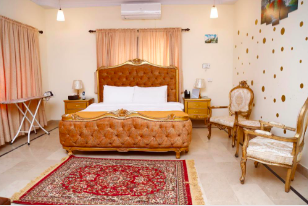 Best hotel in Karachi 