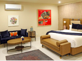 booking.com images of hotel room in Karachi