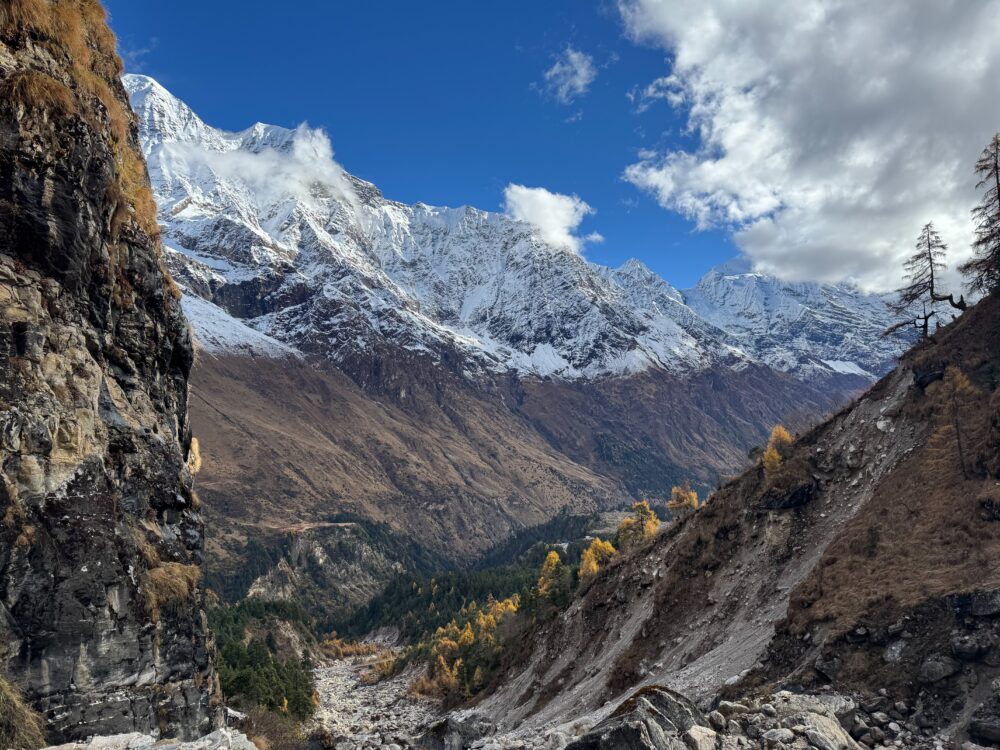 Snow capped mountains on the Manaslu Trail